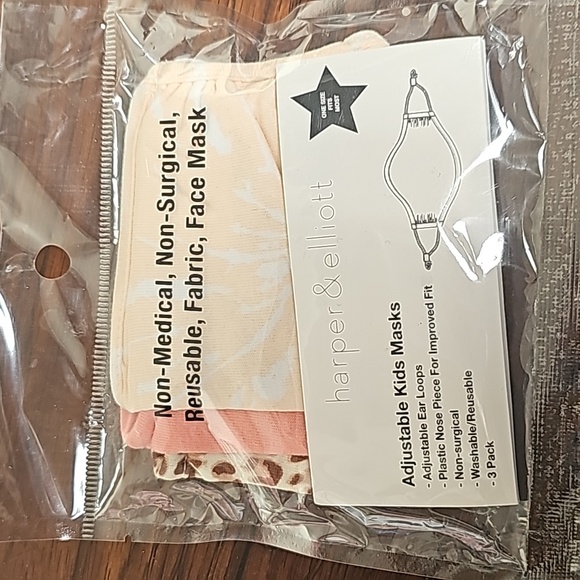 NEW harper & elliott 5 packs @ 3 kid's face masks adjustable reusuable washable - Picture 3 of 8